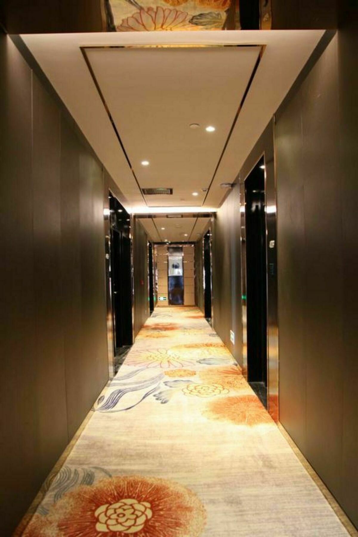 Foshan Sweet World Hotel Екстериор снимка