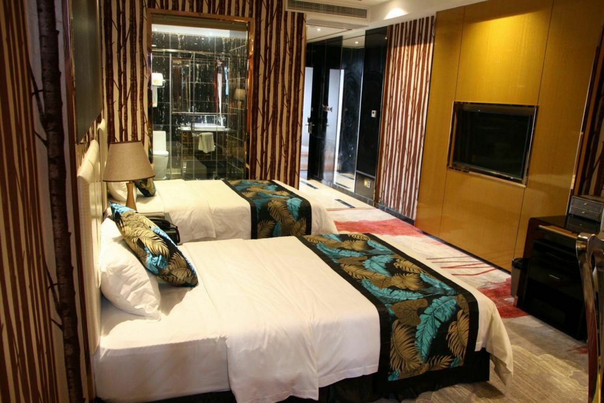Foshan Sweet World Hotel Екстериор снимка